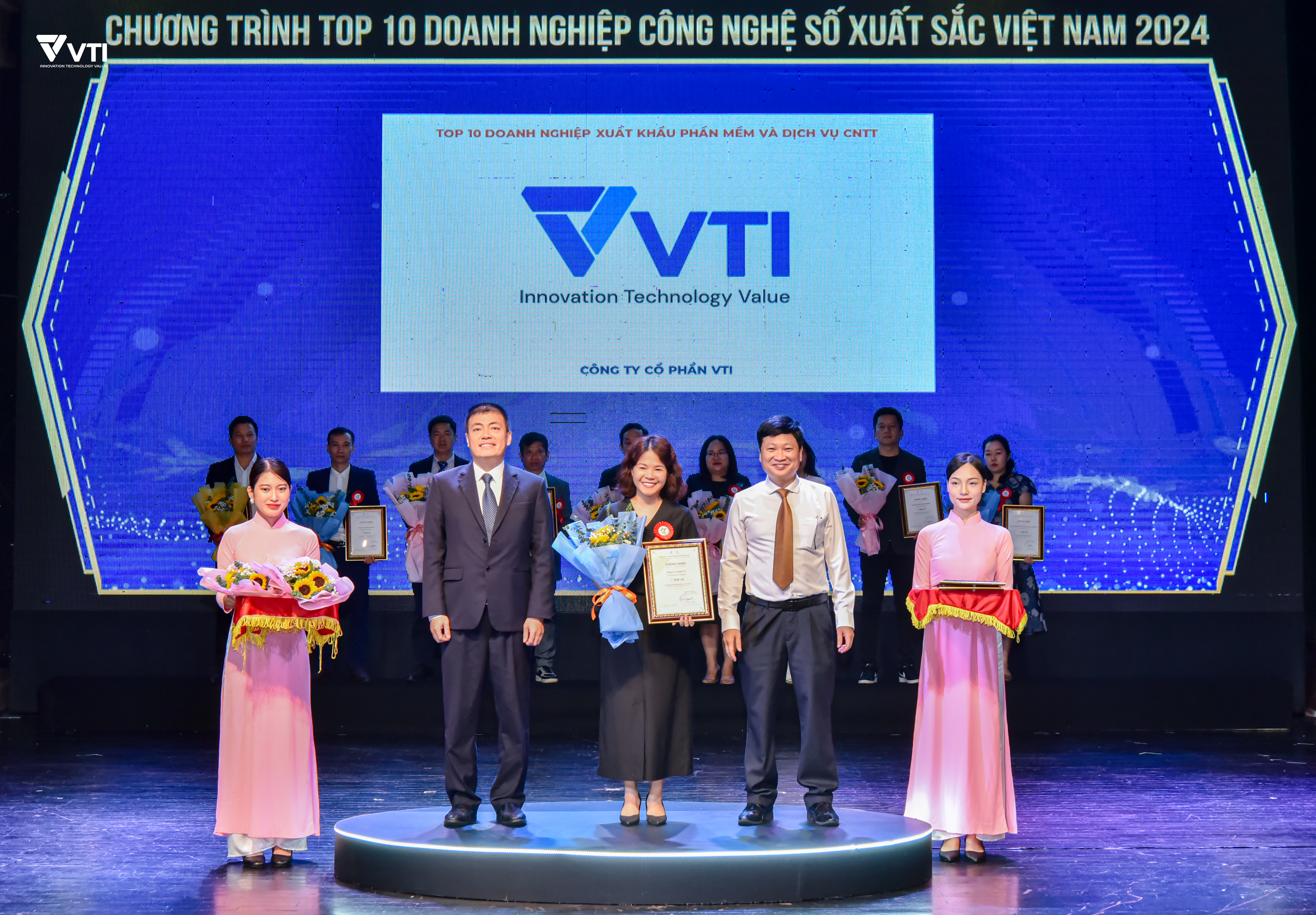 VTI GROUP GIỮ VỮNG DANH HIỆU TOP 10 DOANH NGHIỆP XUẤT KHẨU PHẦN MỀM VÀ DỊCH VỤ CNTT